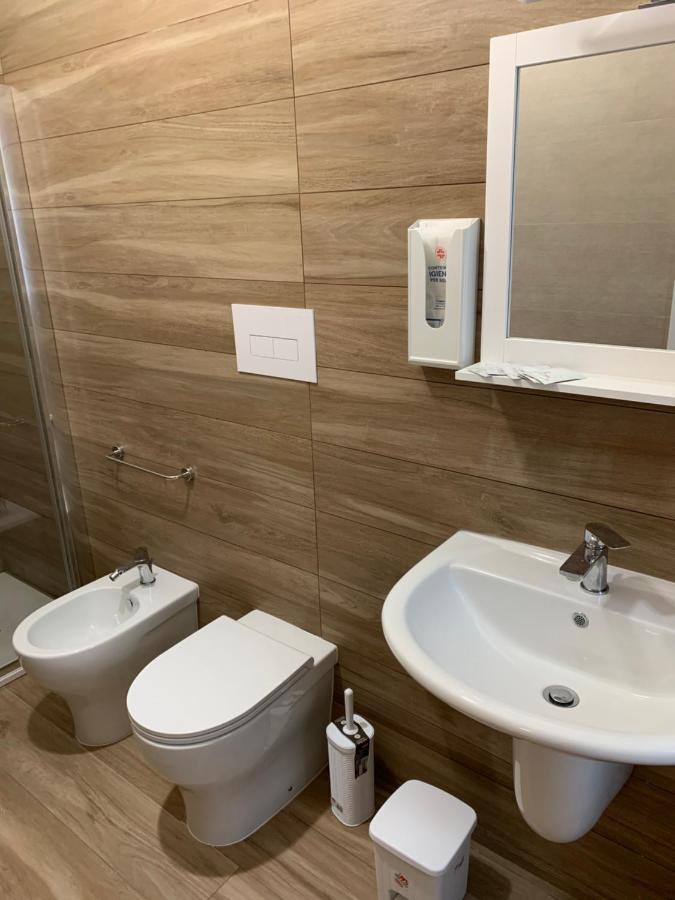 B&B Piano Romano -Con Parcheggio Privato Gratuito- Foggia Exteriör bild