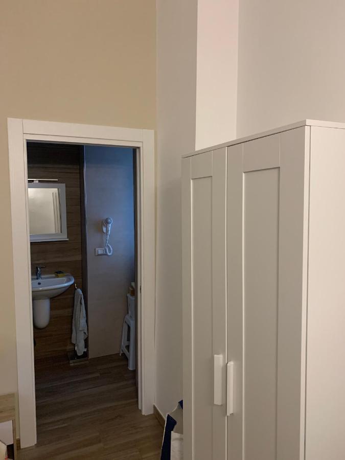 B&B Piano Romano -Con Parcheggio Privato Gratuito- Foggia Exteriör bild
