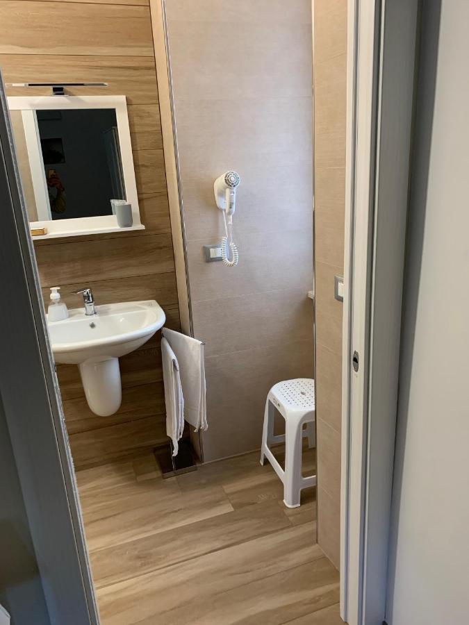 B&B Piano Romano -Con Parcheggio Privato Gratuito- Foggia Exteriör bild