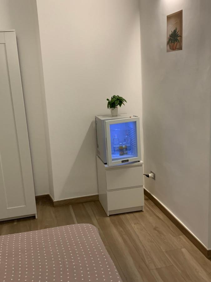 B&B Piano Romano -Con Parcheggio Privato Gratuito- Foggia Exteriör bild