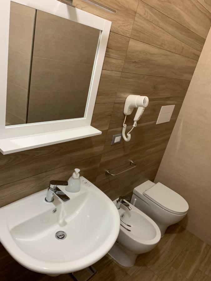 B&B Piano Romano -Con Parcheggio Privato Gratuito- Foggia Exteriör bild
