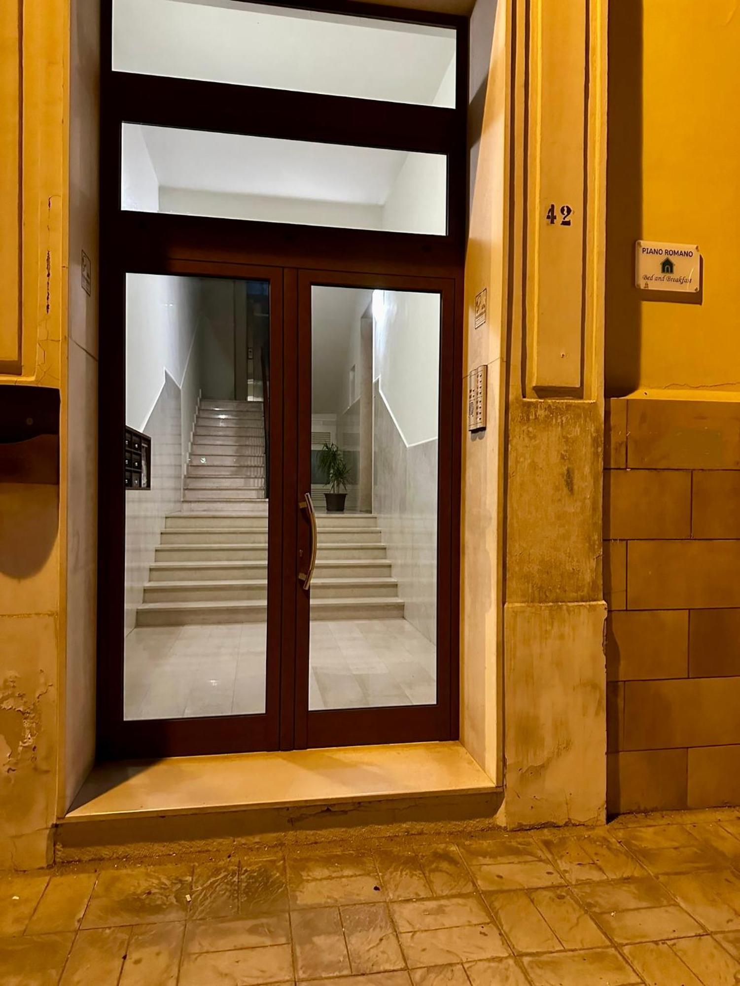 B&B Piano Romano -Con Parcheggio Privato Gratuito- Foggia Exteriör bild