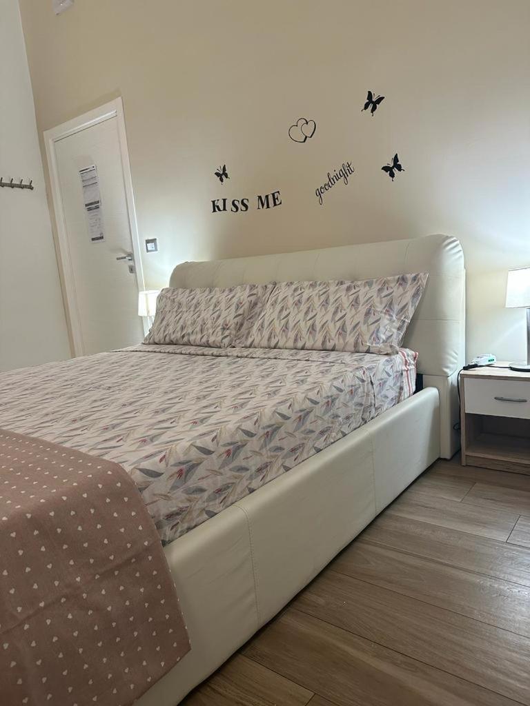 B&B Piano Romano -Con Parcheggio Privato Gratuito- Foggia Exteriör bild